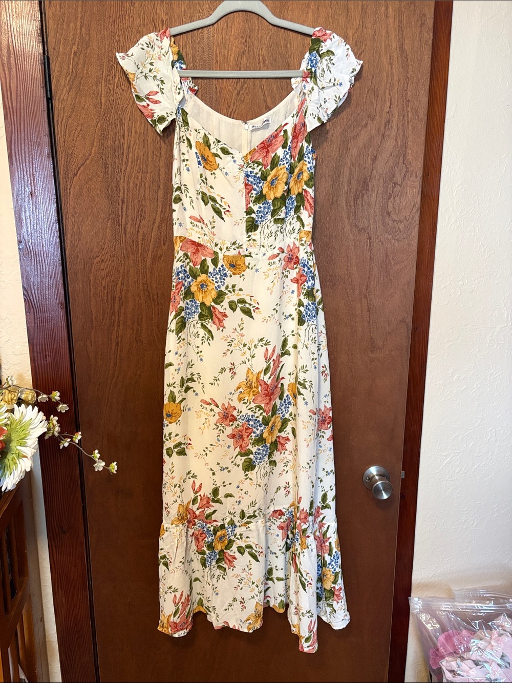 Reformation Cream Floral Puff-Sleeve Midi